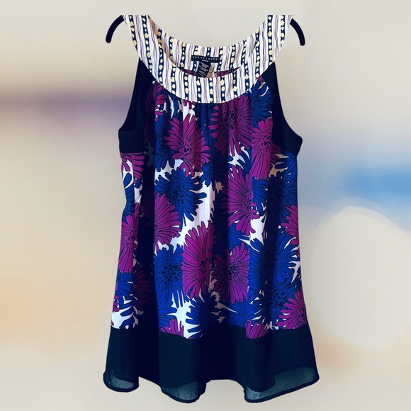 Apostrophe Woman Scoop Neck Sleeveless Floral Tunic Top Size 16W - 18W - Picture 1 of 10